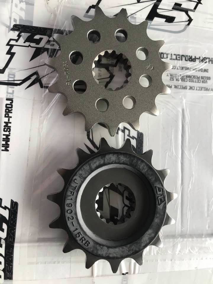 15t JT Front Sprocket (Husqvarna 701/GasGas 700/KTM690) image 0