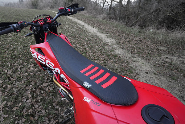 GasGas 700 SM Project 'Wave' Seat Cover image 0