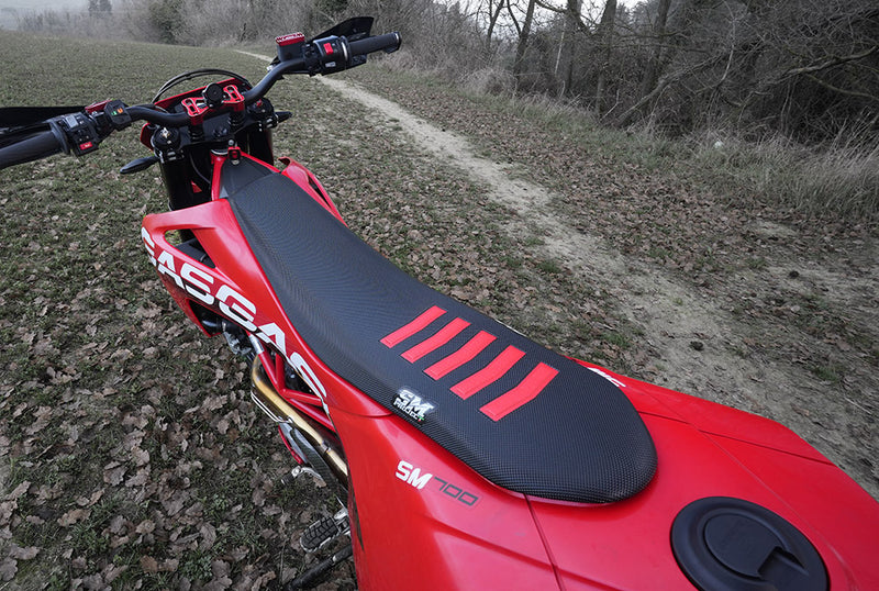 GasGas 700 SM Project 'Wave' Seat Cover image 0
